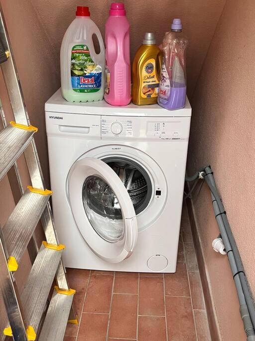 萨杜勒尼亚A Casa Di Claudia公寓 外观 照片